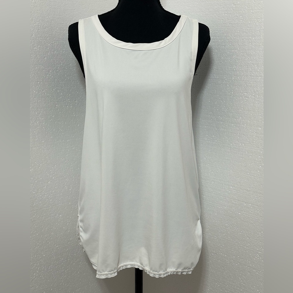 Threads 4 Thought Women's White Scoop Neck Tank (M)